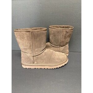 UGG Winter Boots Womens 8 Brown Classic Short II Mid Comfort Faux Fur Leather